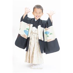 3歳男児着物【黒ミニ袴】
