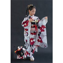 7歳女児着物【白帯つばき】