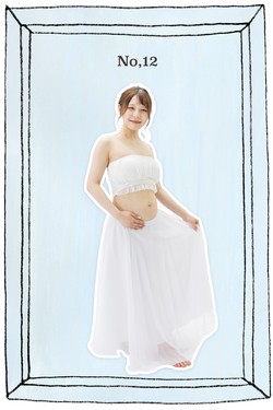 大阪扇町マタニティーフォトスタジオの無料スカート衣装012